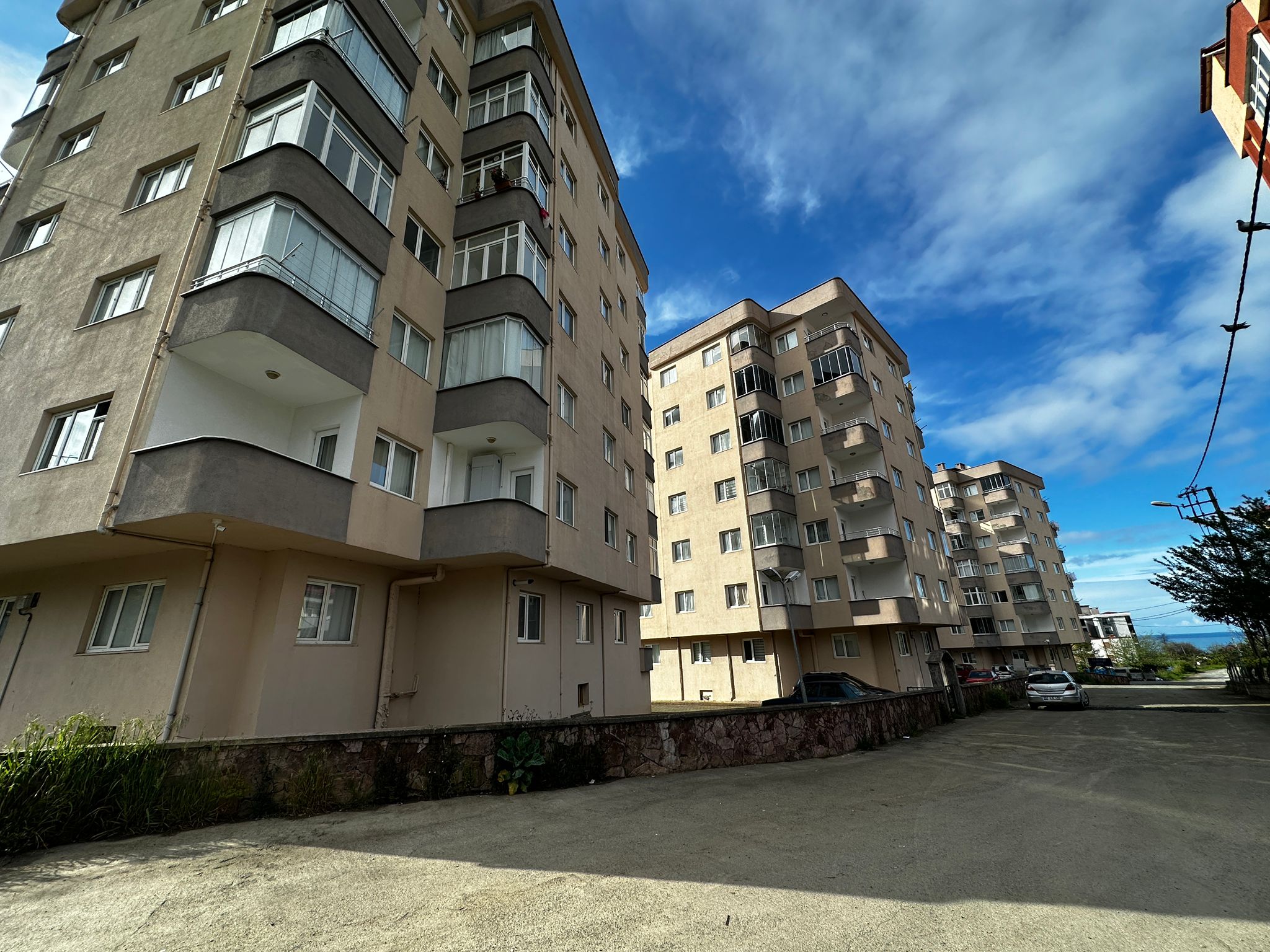 MABEL'DEN ADACIK MAHALLESİ GÜZELYURT SİTESİ 3+1 SATILIK DAİRE